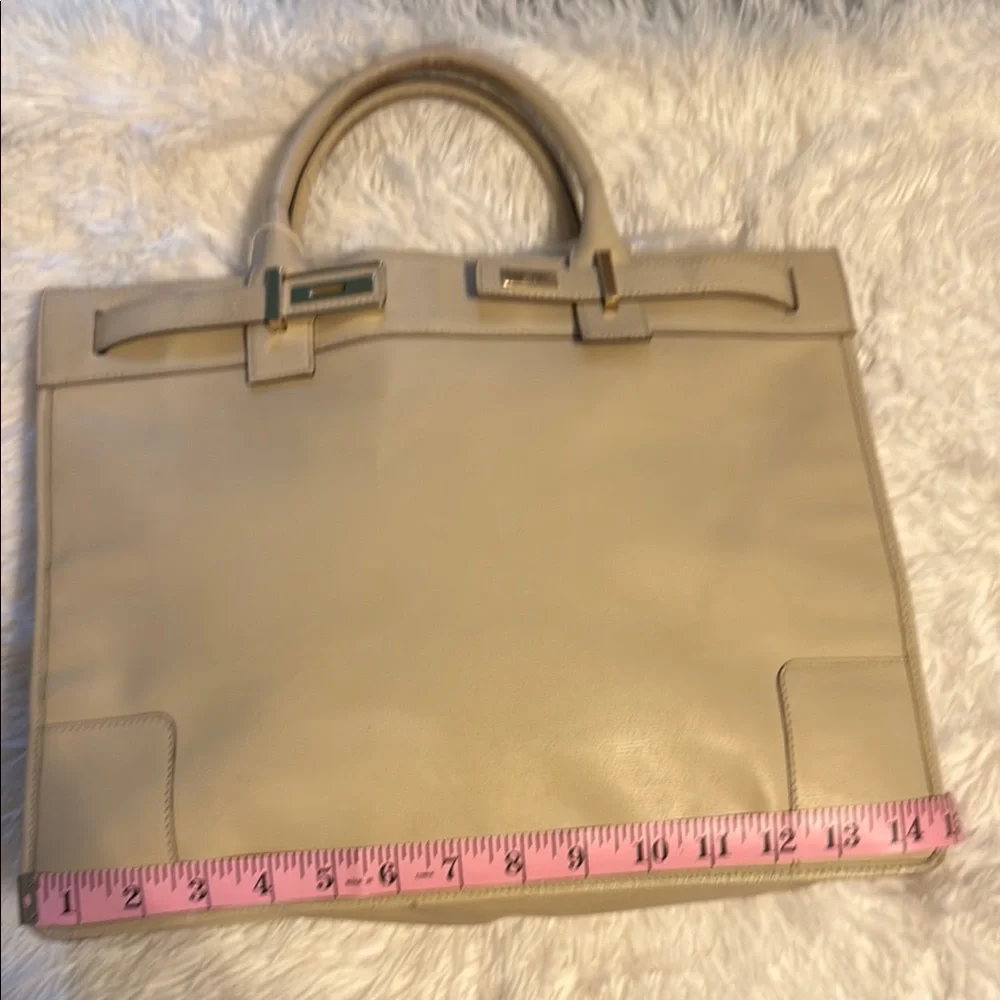 ✨RARE✨ Authentic Gucci “Birkin” style Beige/Cream Leather Satchel 🤎 - Picture 5 of 16